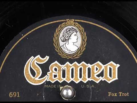 Lou Gold - When My Sugar Walks Down The Street 1925