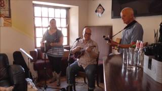 Lonnie Donegan / Leadbelly's 'Rock Island Line' - Skiffle Ukulele - live at The Yard, Ilkley