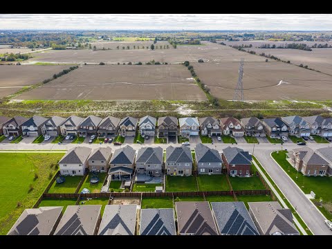 60 Dolomiti Court, Hamilton Home for Sale - Real Estate Properties for Sale