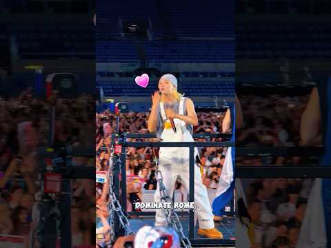 felix i like it in rome🐣🫶☺ #felix #straykids #dominate cr.bbokicute on X