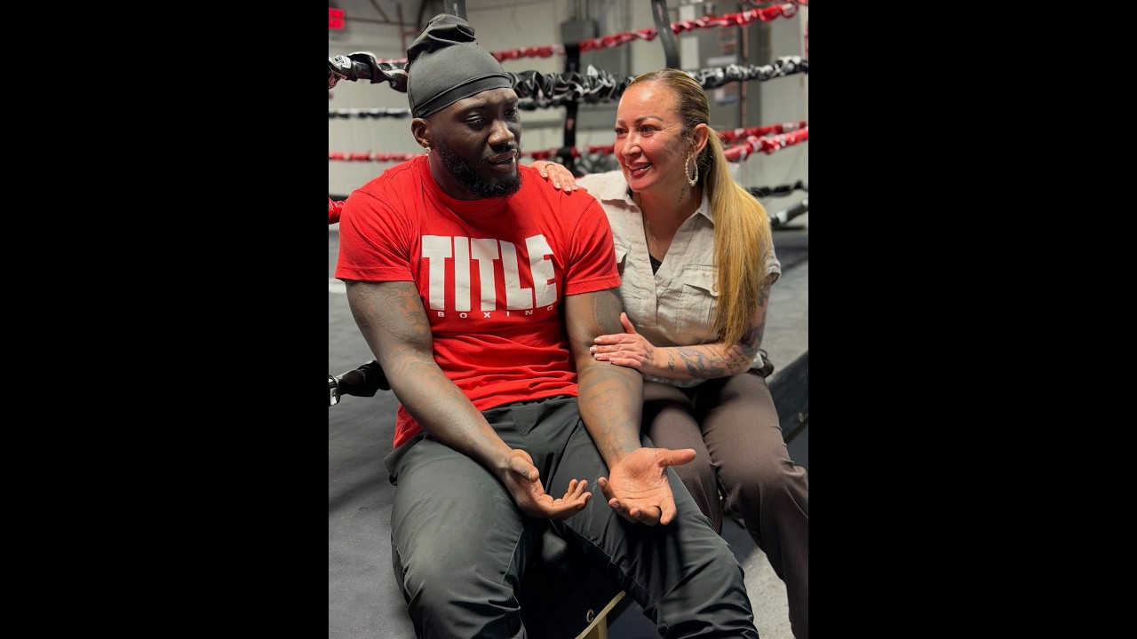 When Hollywood asks J Mo if she can move in with him!