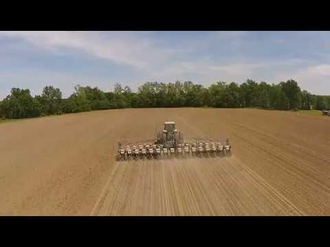 Soybean planting  MF 3690 and Kinze 3600, Spring 2015