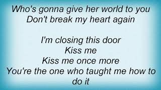 Sophie B. Hawkins - Live And Let Love Lyrics
