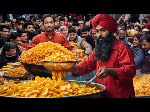 How Do They Make POTATO CHIPS? Crispy and Crinkle Potato Chips Factory | Pakistani Street Food
