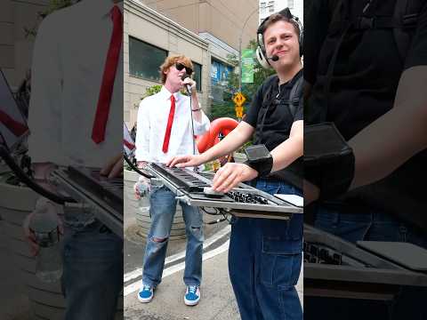 stranger pulls up mid-beat & ROCKS IT 🤯 ​⁠@OhAlfie