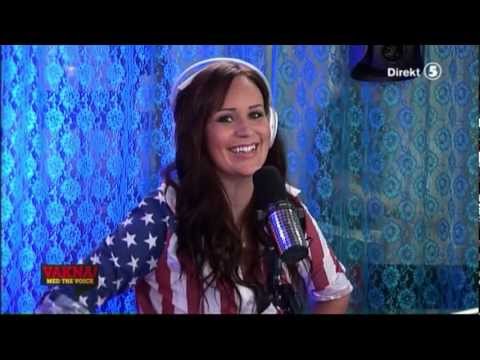 Izza hänger ut killen från helgen - VAKNA! med The Voice