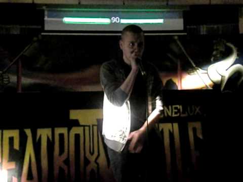 Uruz at BEATBOXBATTLE Belgium 5