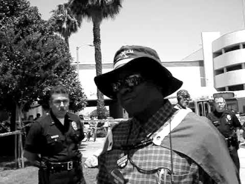 Naui (Mexican) vs Black minuteman ! (Black sellout)