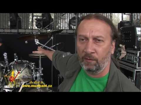 muzikant.cz Na co hraje - Radek Hurčík - KABÁT