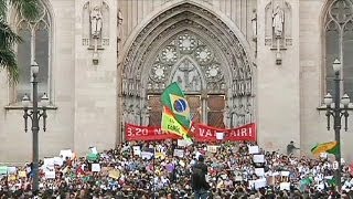 São Paulo abalada por novos tumultos
