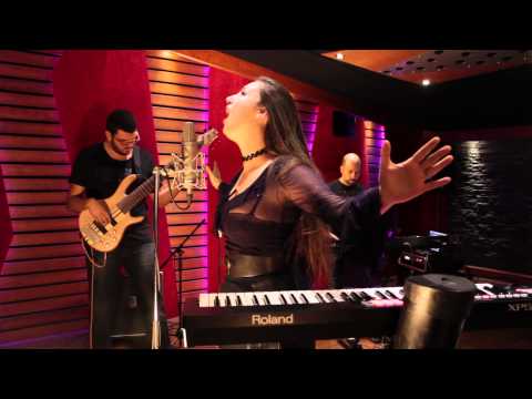 Listana - Persona Non Grata (Single)