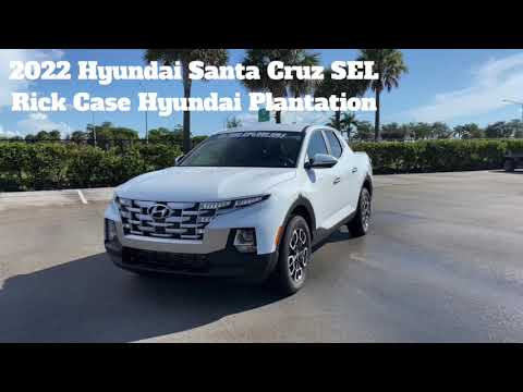 The 2022 Hyundai Santa Cruz SEL