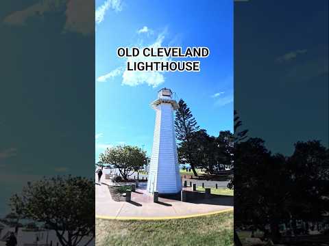 Cleveland Point Brisbane Australia Relaxing Coastal Walks Lighthouse Fish & Chips #brisbanefood