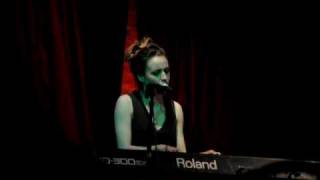 Amy Studt - Nice Boys!