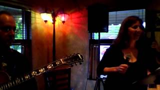 Mary Harris Trio - Here&#39;s That Rainy Day