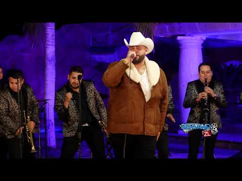 Adrian Chaparro Ft. La Decima Banda - El Robert (En Vivo 2019)