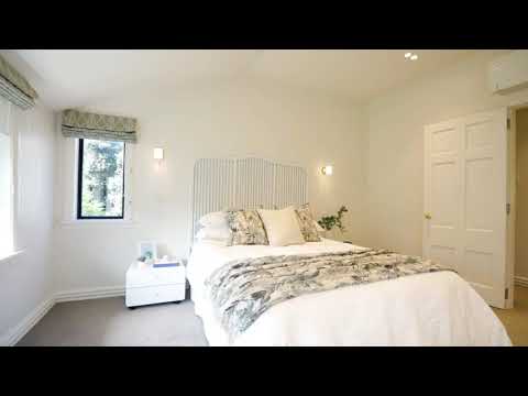 The perfect setting | 54B Hobson Street, Thorndon | Tommy's Real Estate