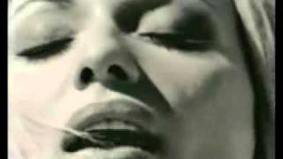 Marta Sanchez Arena y Sol VideoClip