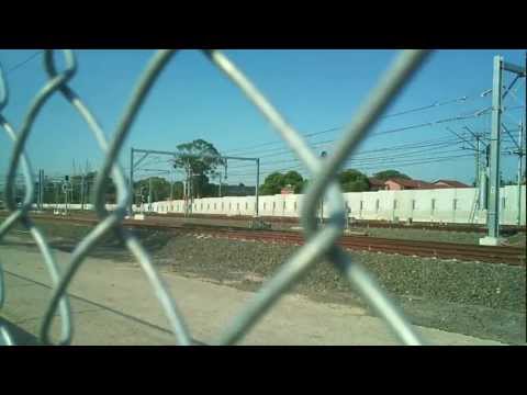 PACIFIC NATIONAL'S NR97/98 ON 3BM4 @ GLENFIELD