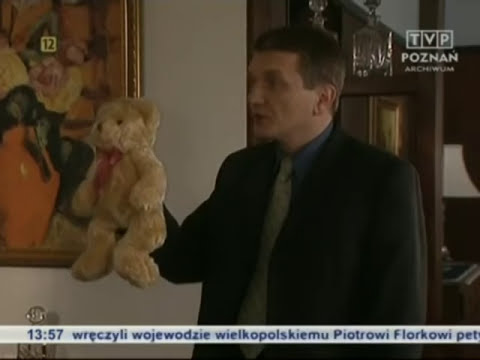 Janusz Tracz - scena z misiem