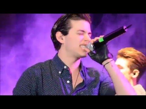Vangelis Kakouriotis - "Uptown Funk"