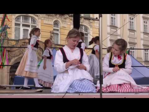 Folklorní soubor KAMÝČEK a KAMÝČAN - Velikon. trhy Praha 2017 č.3