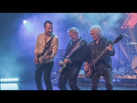 FM "Life Is a Highway" - Live Bully On Rocks 2021