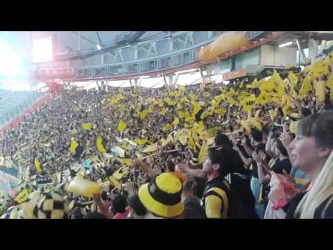 Hinchada de Peñarol en La Plata vs Estudiantes | Copa Sudamericana 2014