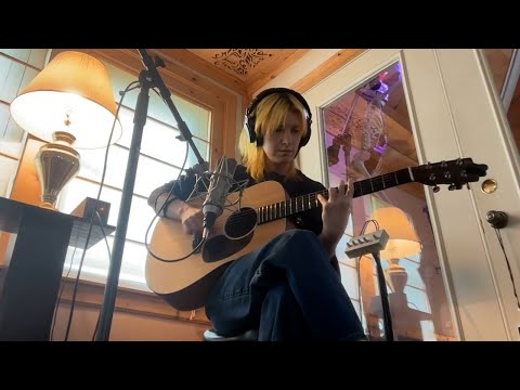 Hayley Williams - The Making of Ego Death At A Bachelorette Party