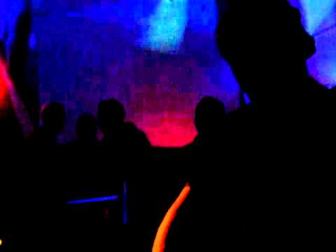 Pendulum - The Island (Patric La Funk live @3001, 19/02/11)