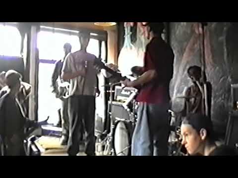 Kindred - Live at the Vort'n Vis, Belgium 1996