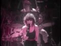 We Live For Love (studio-"rock "version) / Pat Benatar