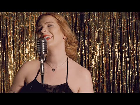 Silvi Carlsson - Hollywood Liebe (Offizielles Musikvideo)