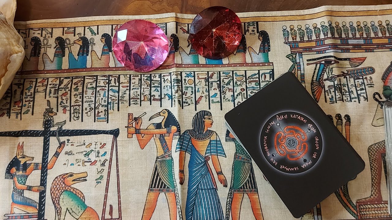 MESA ABERTA COM HECATE