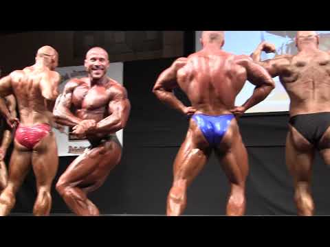 NABBA Worlds 2015 - Men 2 Posedown