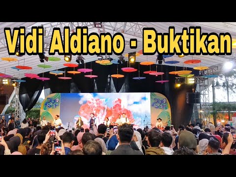 Vidi Aldiano - Buktikan | Live at DIGISEF 2024 - Digital & Sharia Economic Festival (Ciwalk)