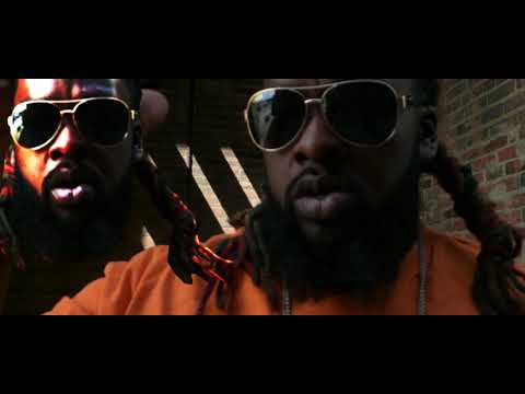 Vitto Banks - Front U A Pack (Official Video)