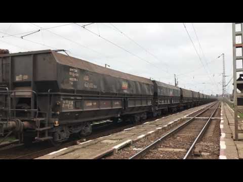 CFR Marfa 474-044 passes Filiasi with a freight train.