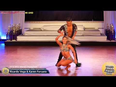 Pareja Bailando Salsa En Concurso