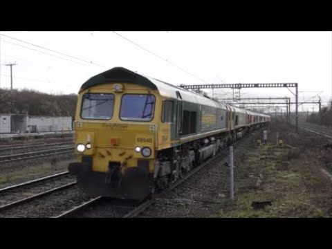 Mega Freightliner convoys on the West Coast Mainline 24/12/22 + 04/01/23