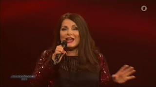 Klubbb3 &amp; Marianne Rosenberg - Ich bin wie du |  ARD Schlagerbooom 21-10-2017