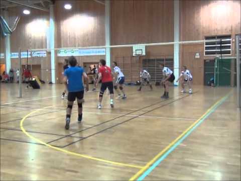 Vegard dive Bjarne technical shot 14 11 2012 Junior vs Kristiansand 1st set
