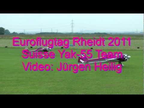 Euroflugtag Rheidt 2011 - Suisse Yak-55 Team