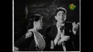 Mujhko Yaron Muaff Kerna - Main Nashe Mein Hu - YouTube