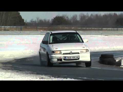 III SuperOes Tor Poznań 2013 - Dominik Głębicki - Opel Astra GSi