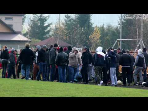 Bójka na stadionie. Victoria Kobylany - Polonia Kopytowa (11.11.2016)