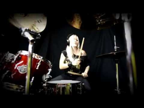 Fernanda Terra -  Cowboys From Hell do Pantera -  Drum Cover