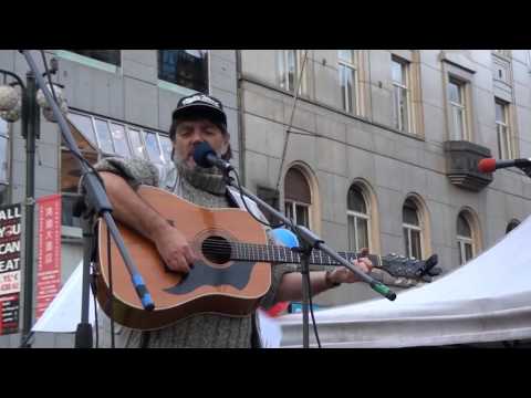 Demonstrace 17. 11. 2016 SPD Tomia Okamury - Pepa Nos   Lord Tarzan