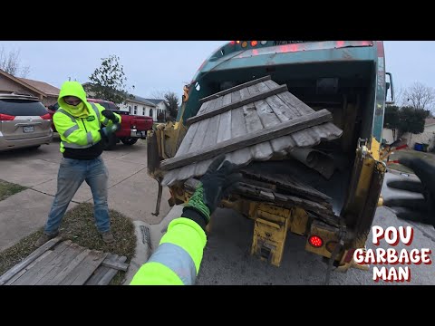 Bulky Garbage Collection - Rearloader Trash Truck | 4K HD