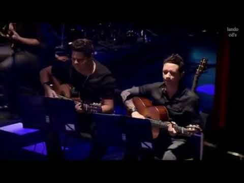 Teodoro e Sampaio Pout Pourri Casaco verde/Estrela Caída DVD 30 Anos